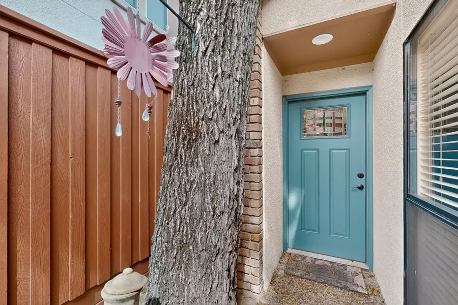 6333 Southpoint Drive, Dallas, TX 75248 - #2