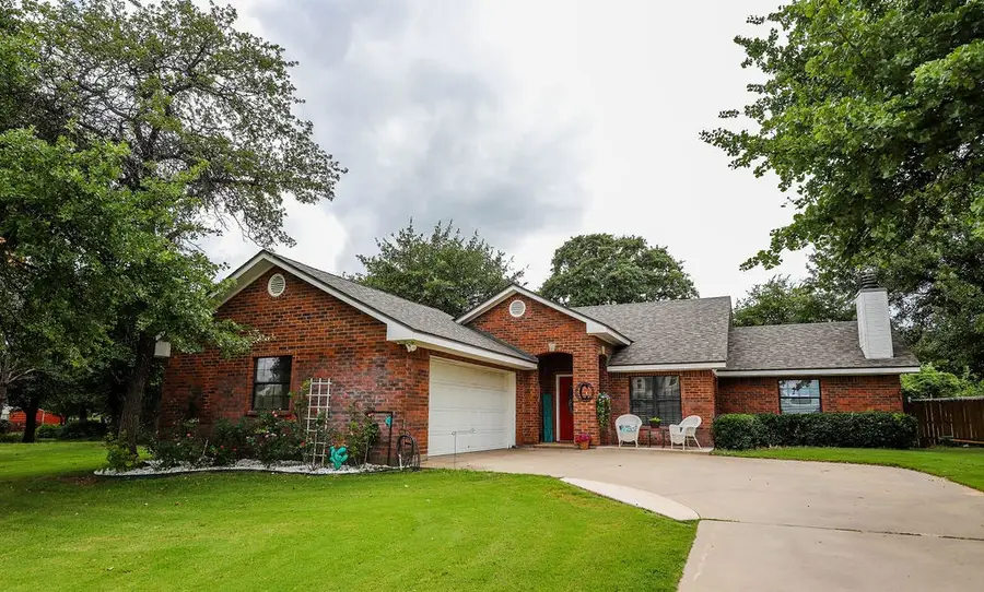 575 Hilltop Street, Baird, TX 79504 - #2