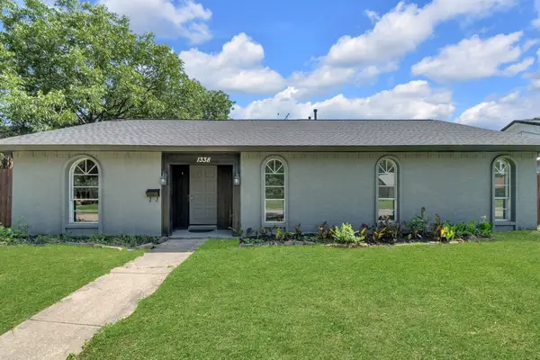 1338 Beechwood Drive, Lewisville, TX 75067