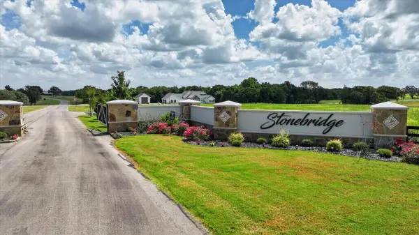 Lot 4 Woodbridge Boulevard, Bowie, TX 76230