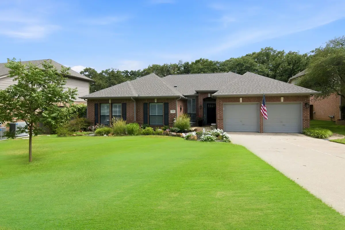 2702 Pinehurst Drive, Grapevine, TX 76051 - #1