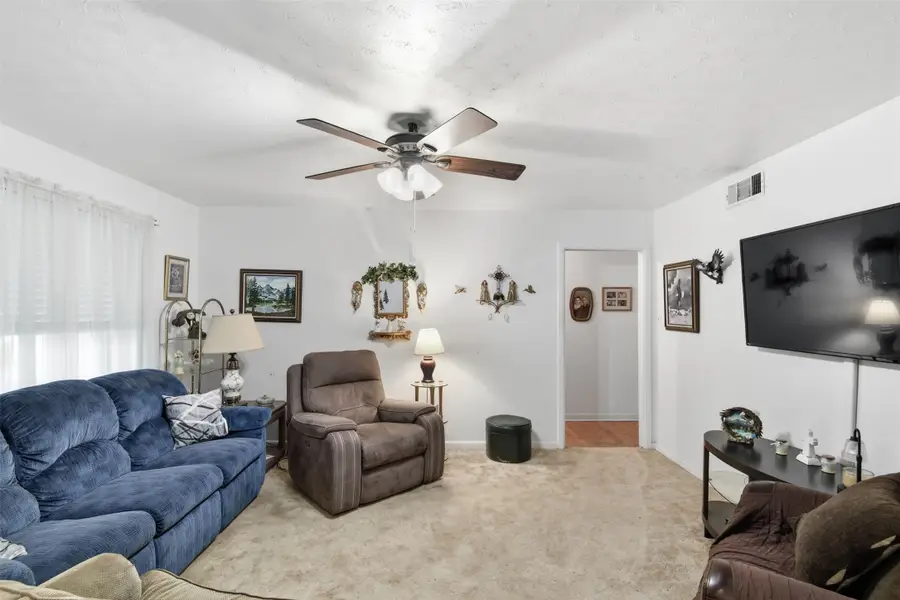 913 Blossom Circle, Garland, TX 75041 - #3