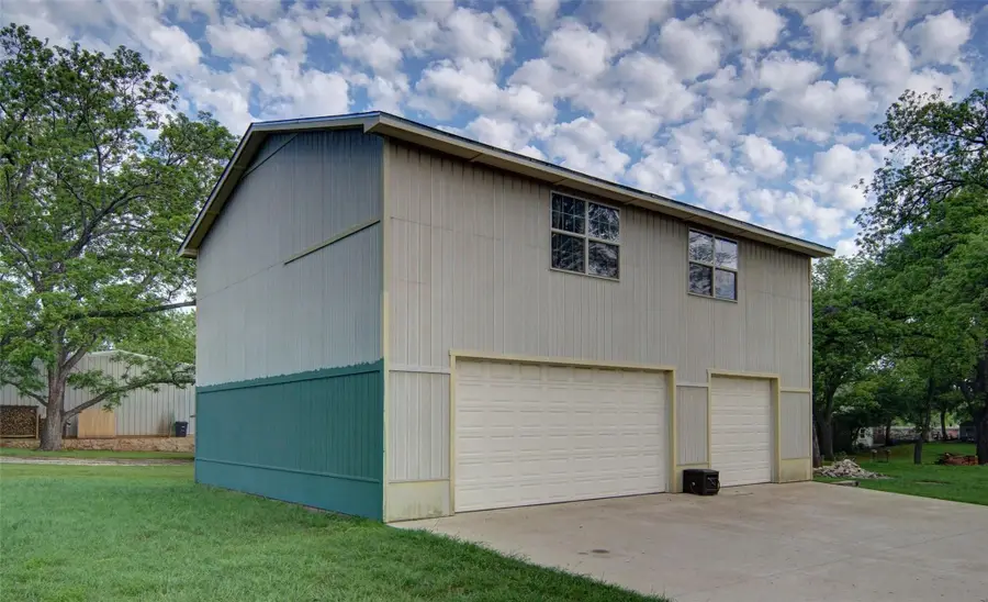 436 E El Camino Real, Weatherford, TX 76087 - #2