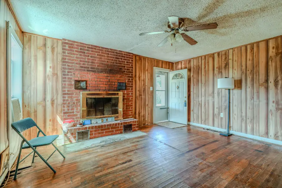 713 Lution Drive, Weatherford, TX 76087 - #3