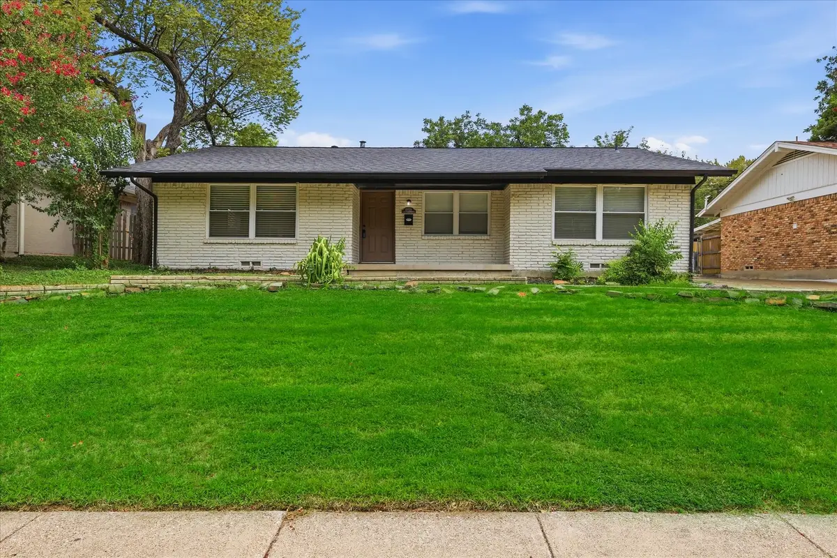 10039 Shadyview Drive, Dallas, TX 75238 - #1