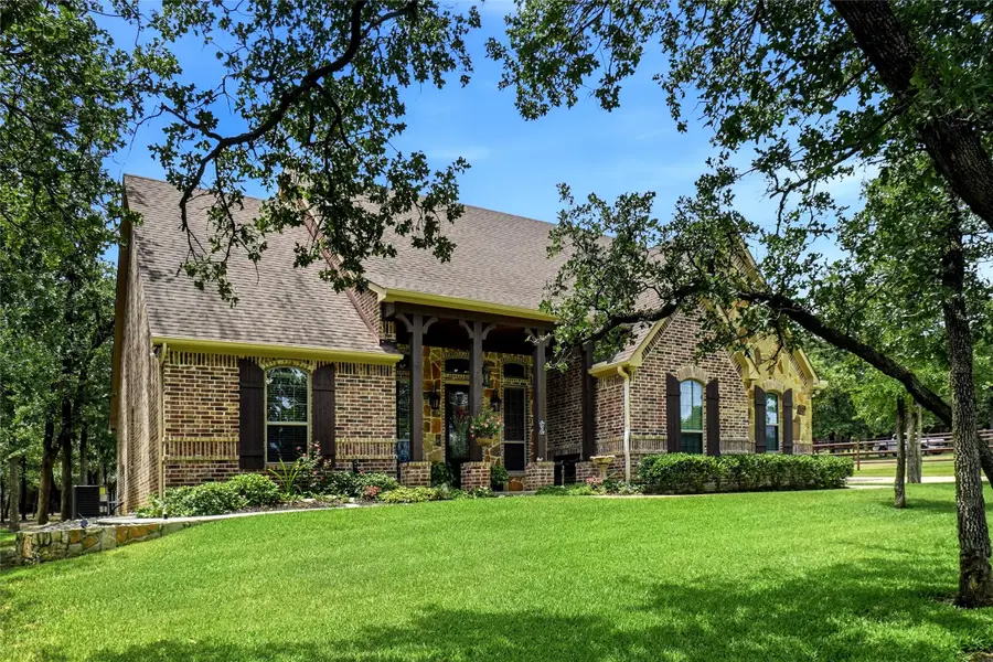 244 S Natural Spring Lane, Azle, TX 76020 - #3