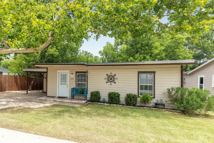 403 Walnut Street, Grandview, TX 76050 - #2