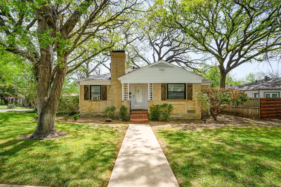 910 Reverchon Drive, Dallas, TX 75211 - #2