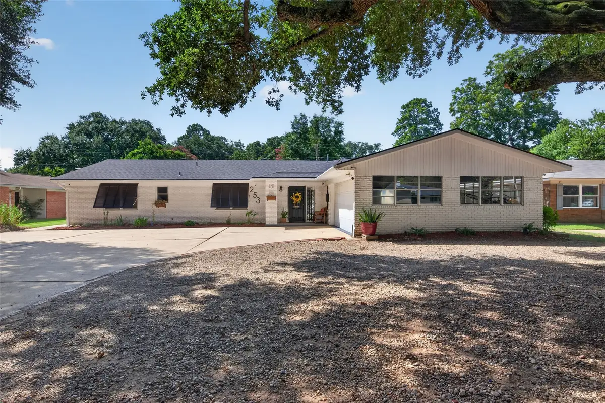 253 Pierremont Road, Shreveport, LA 71105 - #1