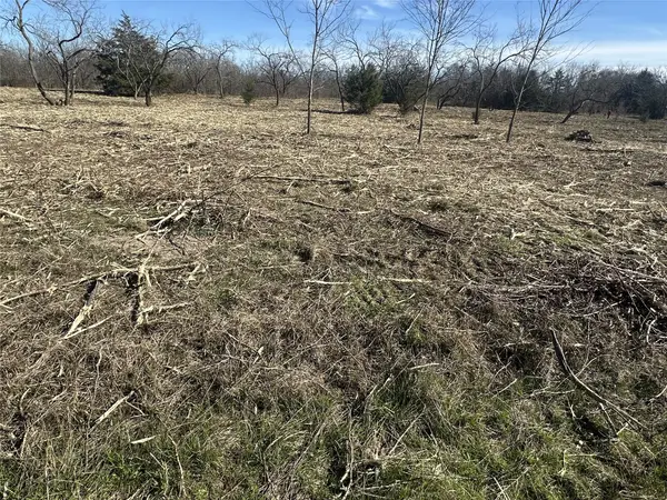 7077 County Road 4042, Kemp, TX 75143