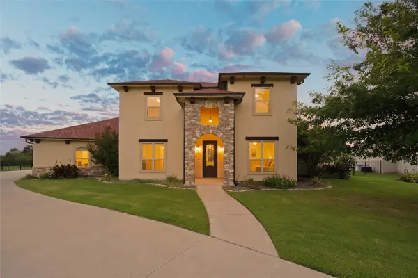 1200 Eagle Glen Pass, Gunter, TX 75058