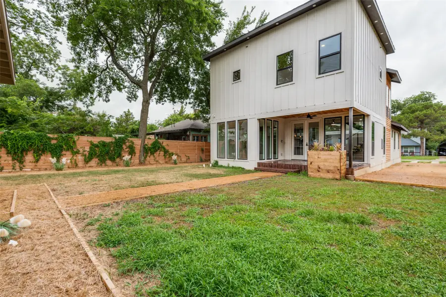514 S Marlborough Avenue, Dallas, TX 75208 - #2