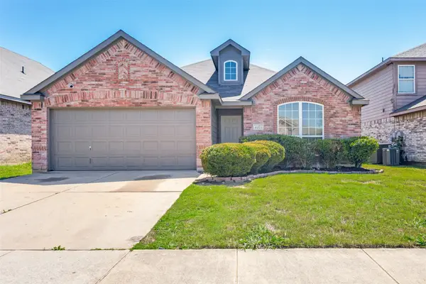 8717 Flying Ranch Road, Fort Worth, TX 76134