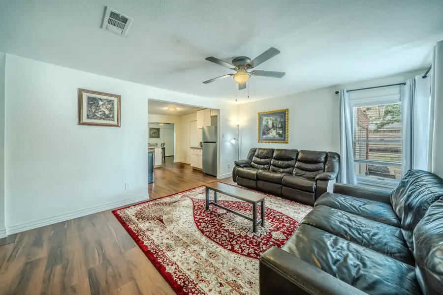 5504 Wainwright Drive, Fort Worth, TX 76112 - #2
