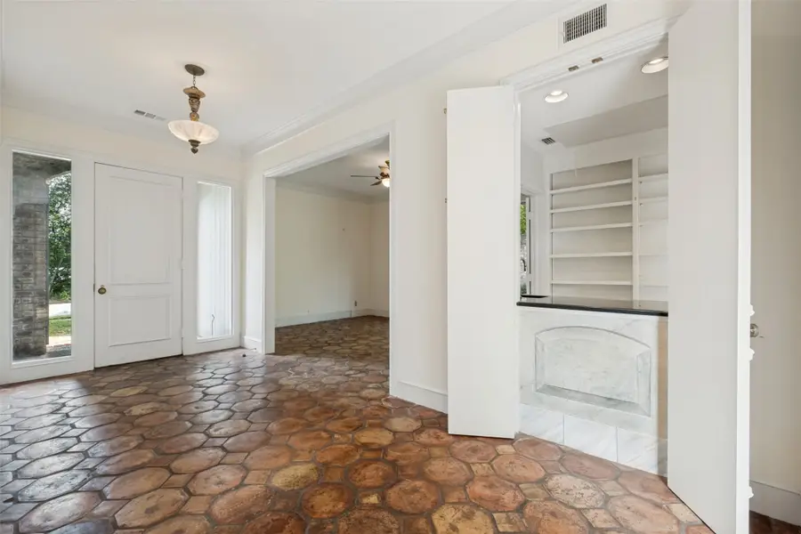 7211 Lavendale Circle, Dallas, TX 75230 - #3