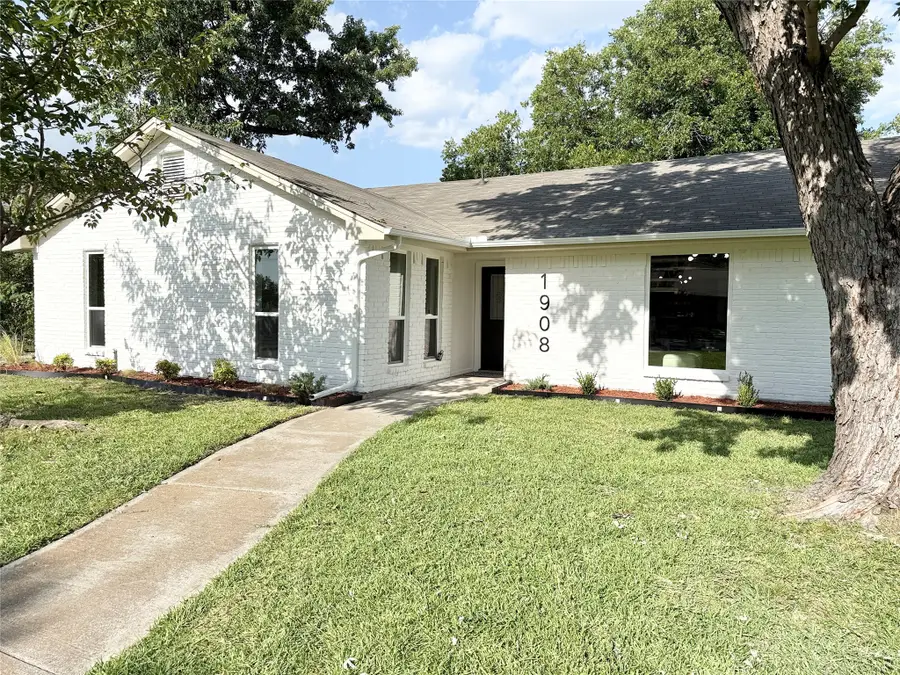 1908 Ann Avenue, Carrollton, TX 75006 - #2