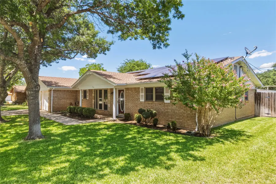 4304 9th Street, Brownwood, TX 76801 - #2