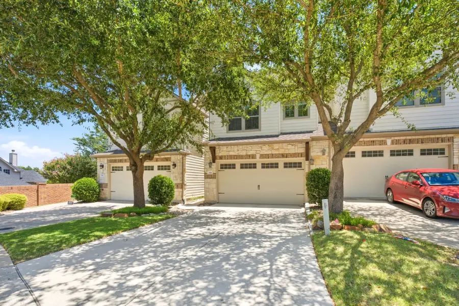 703 Chestnut Hill Drive, Allen, TX 75013 - #2