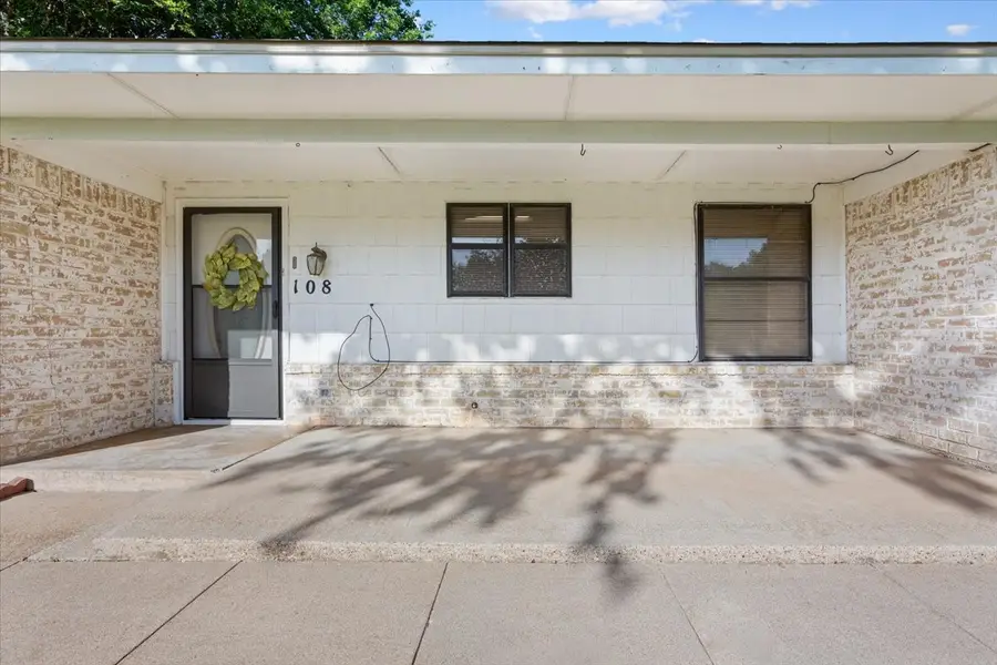 108 Towne West Drive, Lorena, TX 76655 - #3