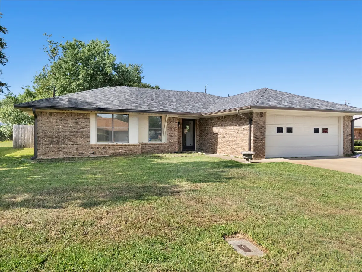 2703 Regal Drive, Denison, TX 75020 - #1