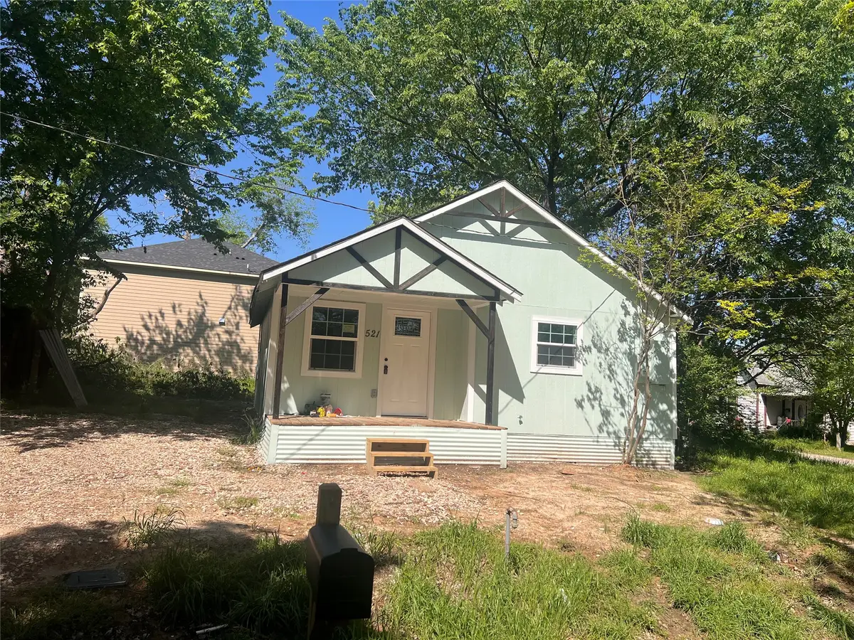 521 Morgan Street, Bonham, TX 75418 - #1