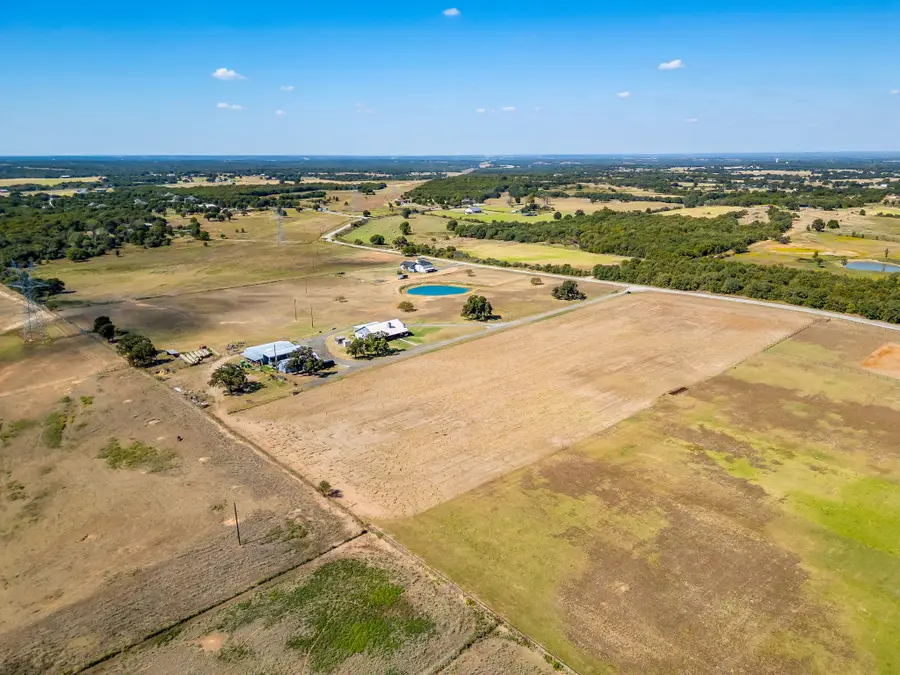 207 Trails End, Poolville, TX 76487 - #3