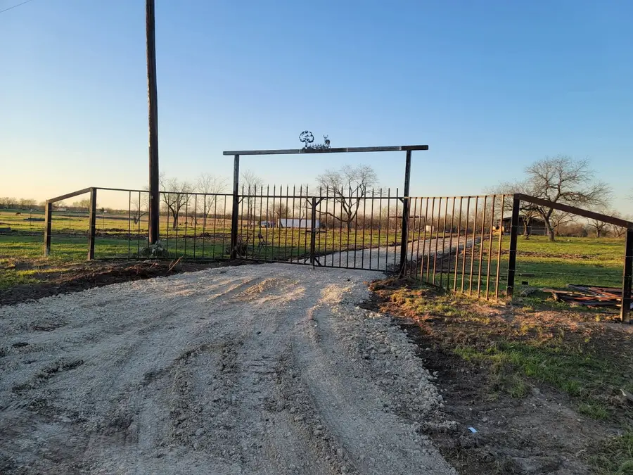1118 SW County Road #2360, Streetman, TX 75859 - #2
