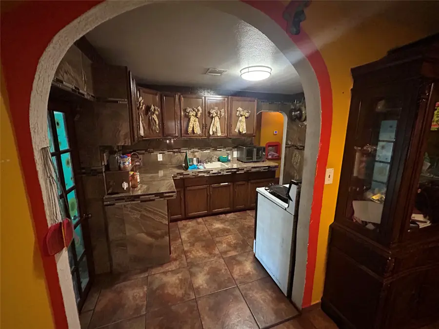 6709 Lovett Avenue, Dallas, TX 75227 - #2