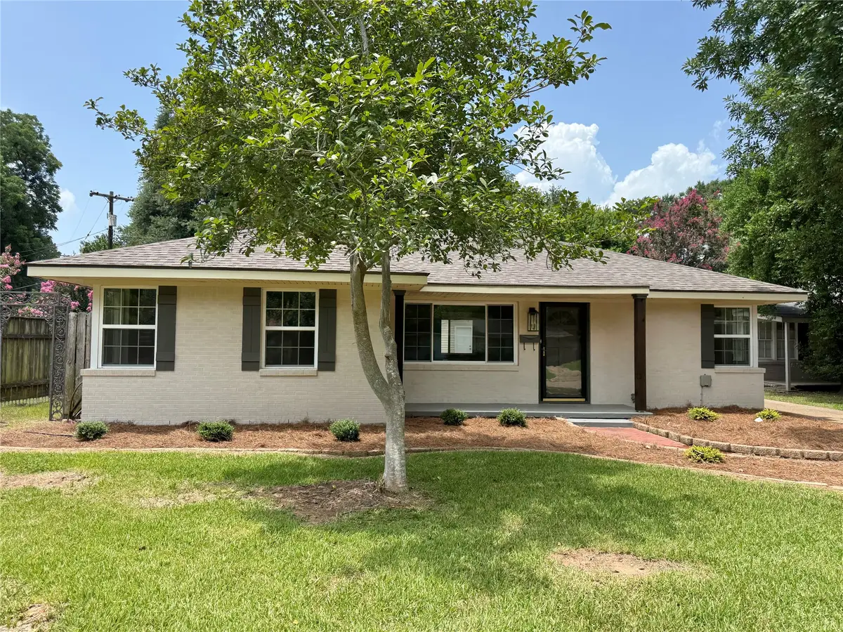 3738 Madison Park Boulevard, Shreveport, LA 71104 - #1