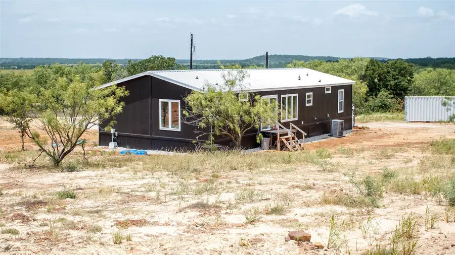 887 Briar Creek, Graham, TX 76450 - #2
