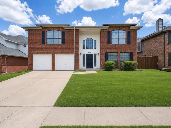 1104 Breezewood Drive, Lewisville, TX 75077