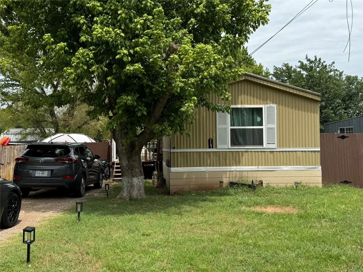 7103 Comanche Trail, Weatherford, TX 76087 - #1