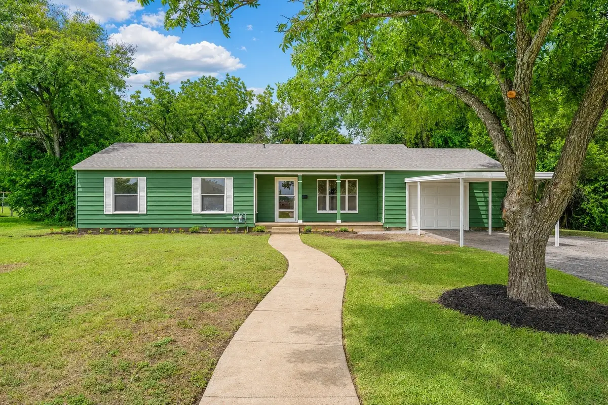 3220 N 31st Street, Waco, TX 76708 - #1