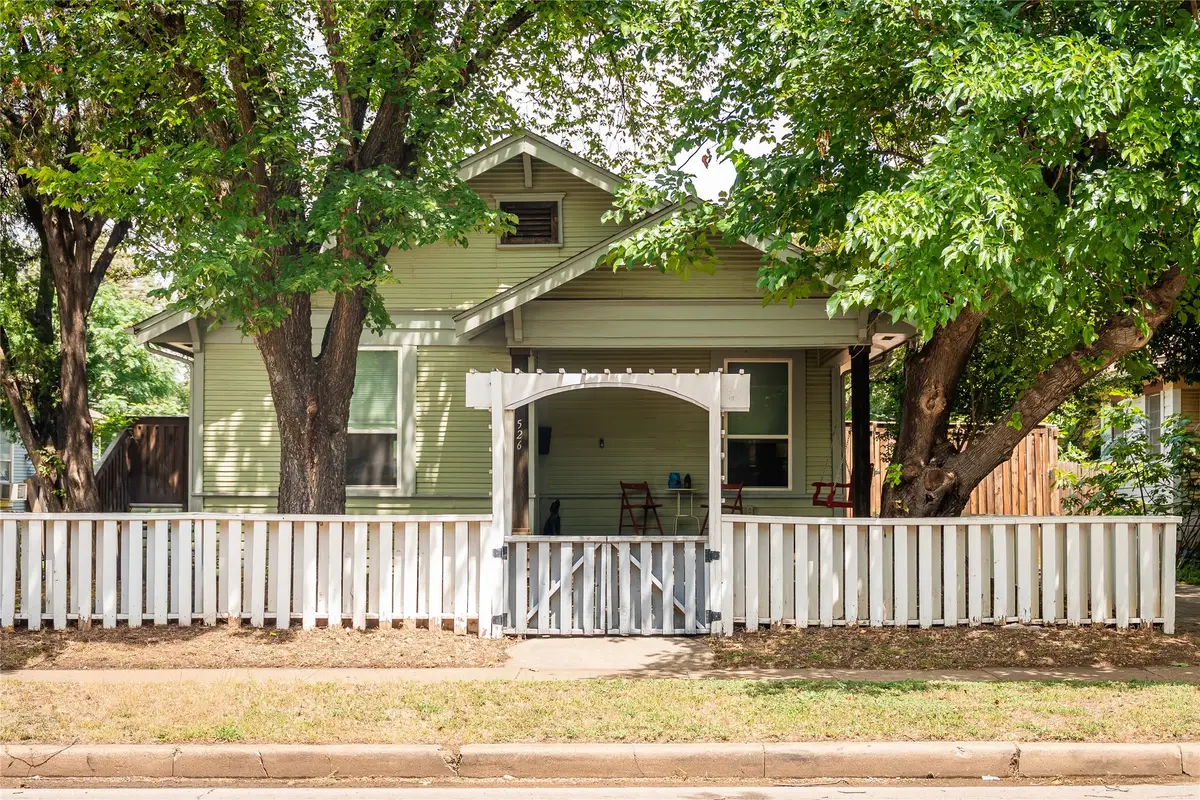 526 S Edgefield Avenue, Dallas, TX 75208 - #1