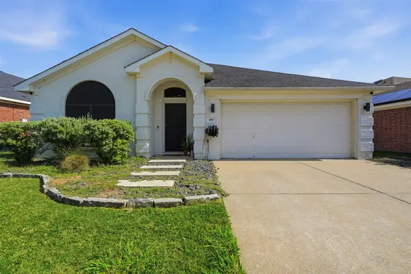 417 Shadow Grass Avenue, Fort Worth, TX 76120