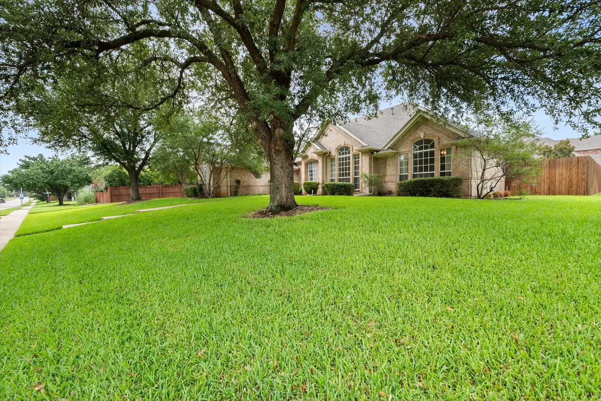 8904 Thornway Drive, North Richland Hills, TX 76182 - #1