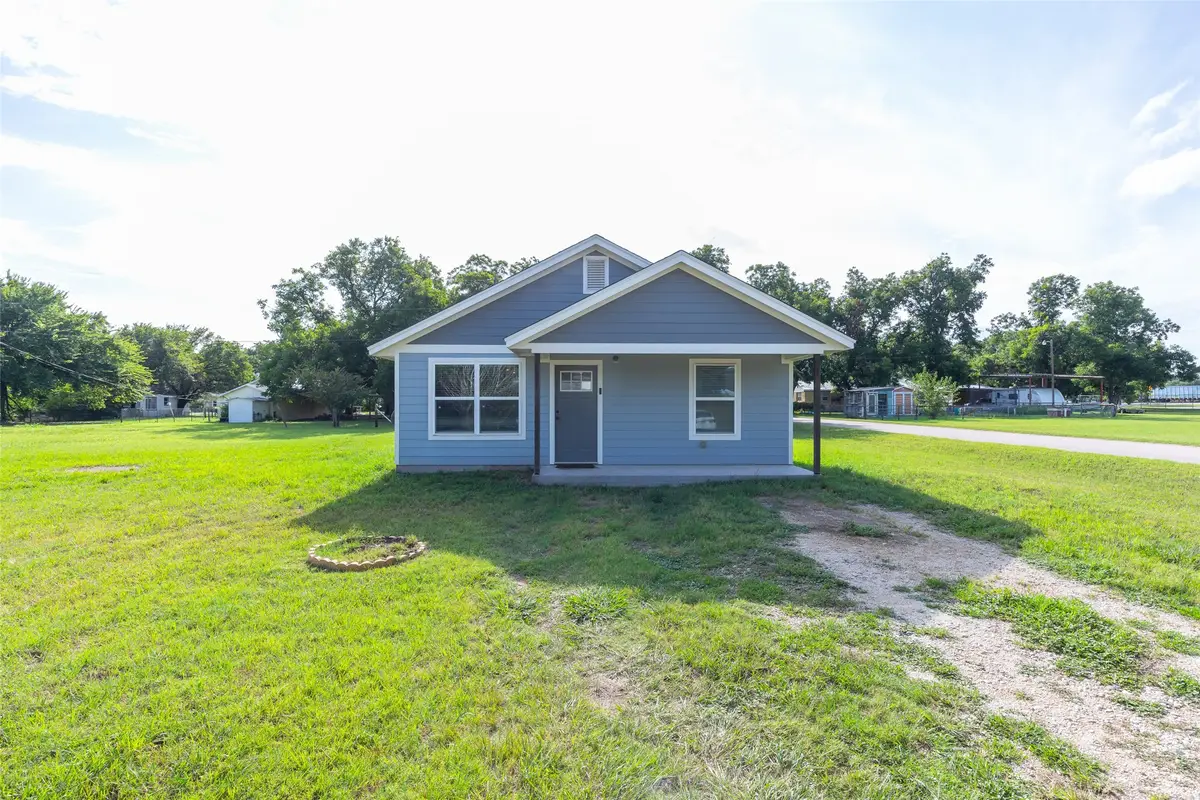 202 Greenmeadow Lane, Clyde, TX 79510 - #1