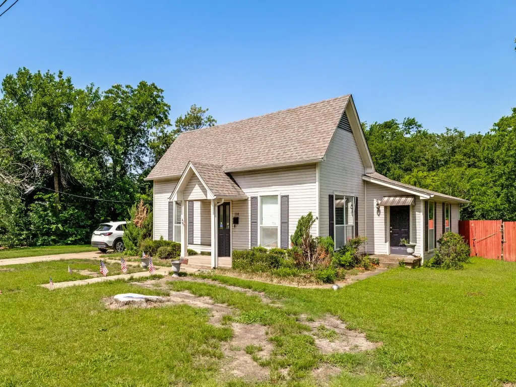 108 N Illinois Street, Celina, TX 75009 - #1