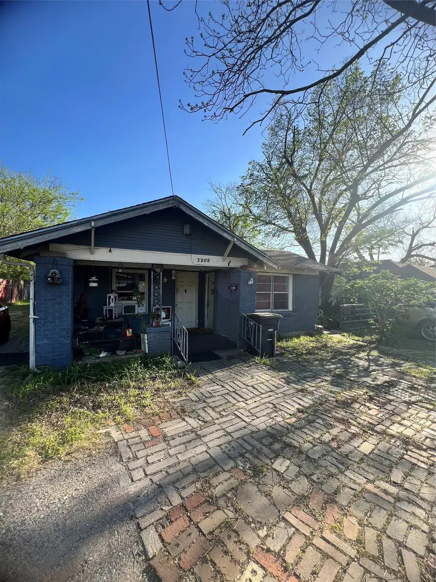 3208 Knox Street, Fort Worth, TX 76119 - #2