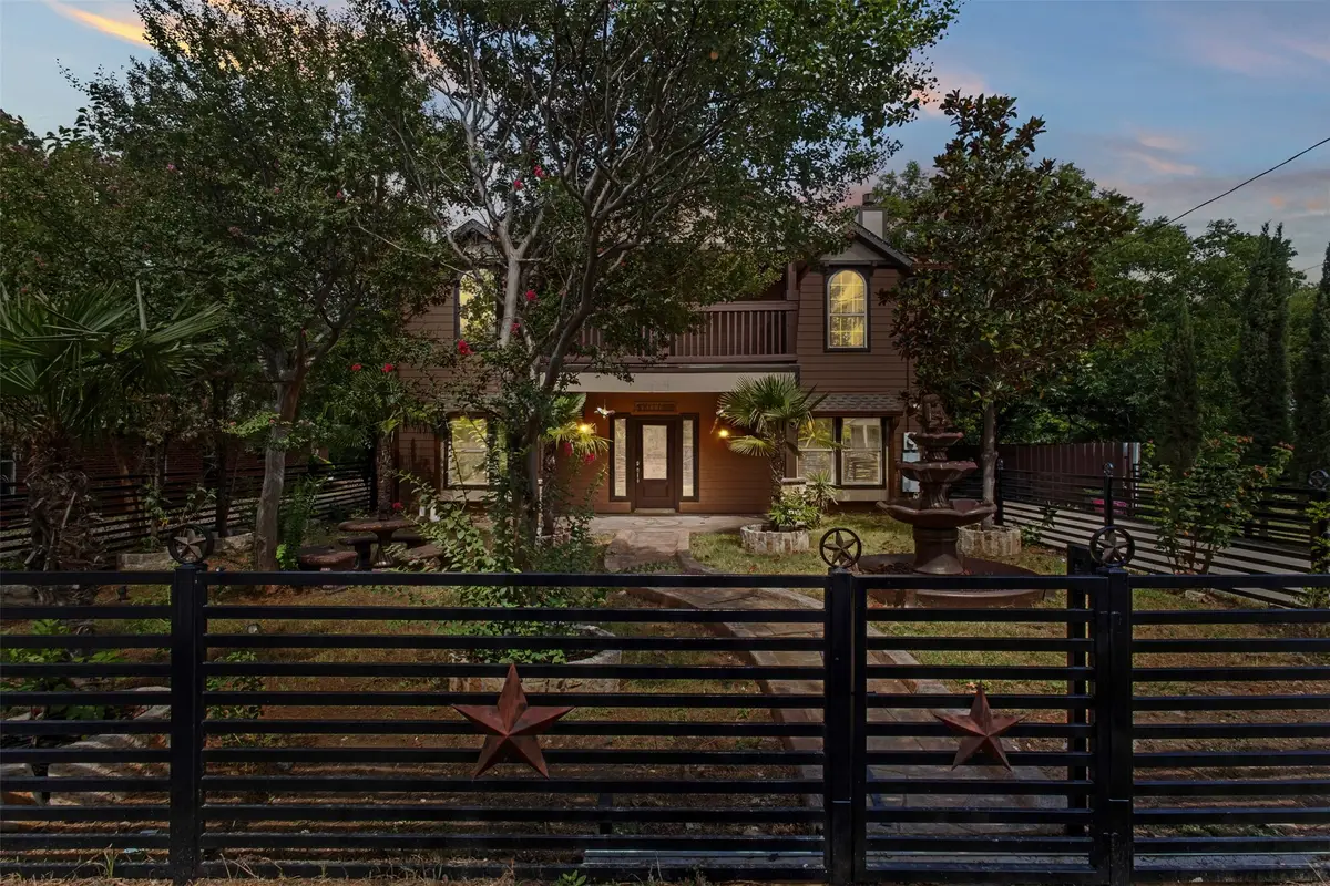 3030 Weisenberger Drive, Dallas, TX 75212 - #1