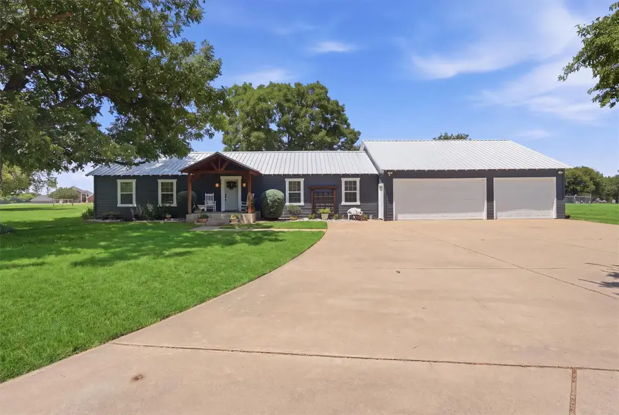 1313 Porter Court, Granbury, TX 76048 - #2