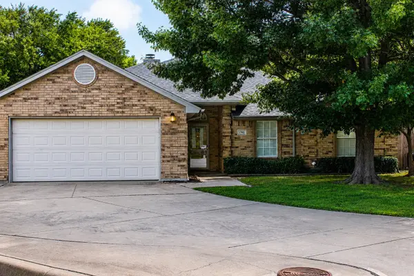 1792 Independence Road, Blue Mound, TX 76131