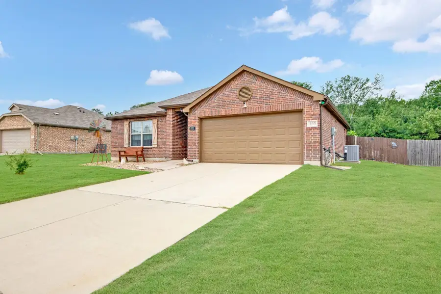 408 Highmeadow Drive, Aubrey, TX 76227 - #2