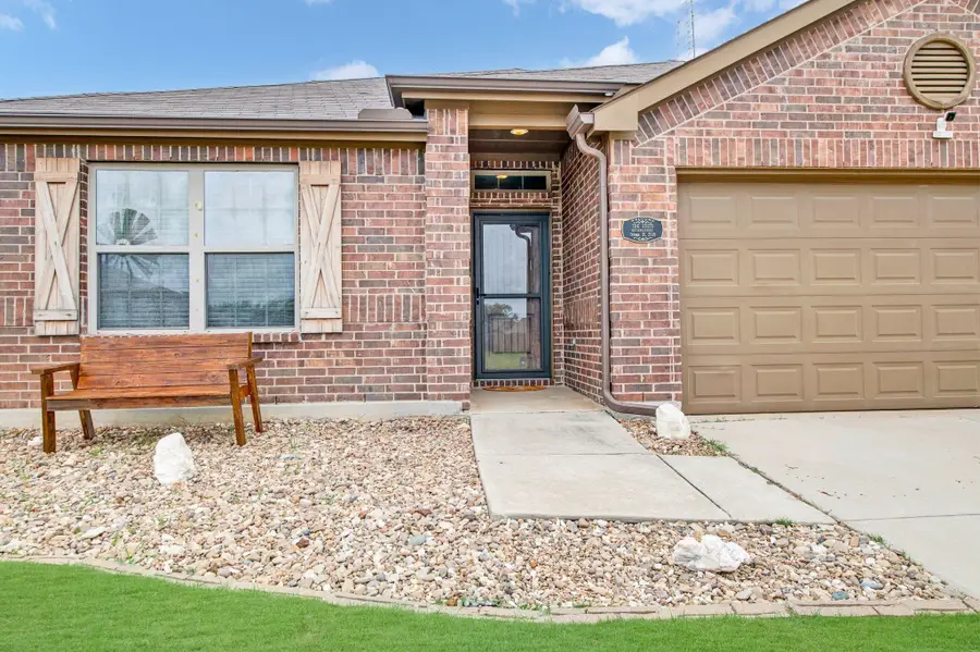 408 Highmeadow Drive, Aubrey, TX 76227 - #3