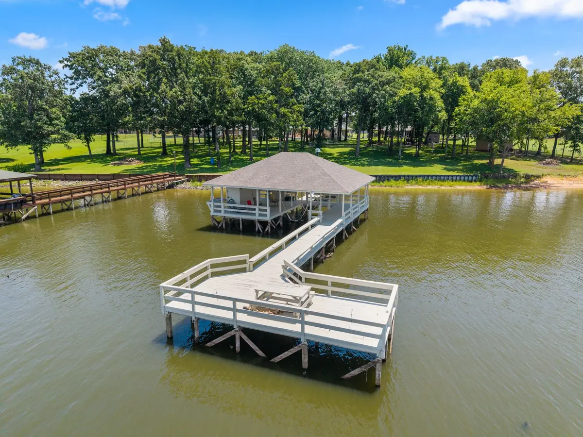 813 Rs County Road 3346, Emory, TX 75440 - #1