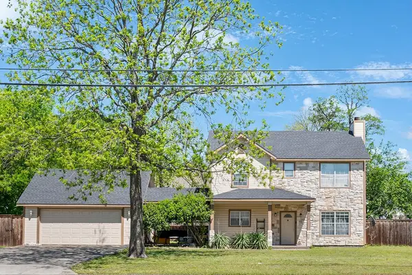 487 S Waco Street, Van Alstyne, TX 75495