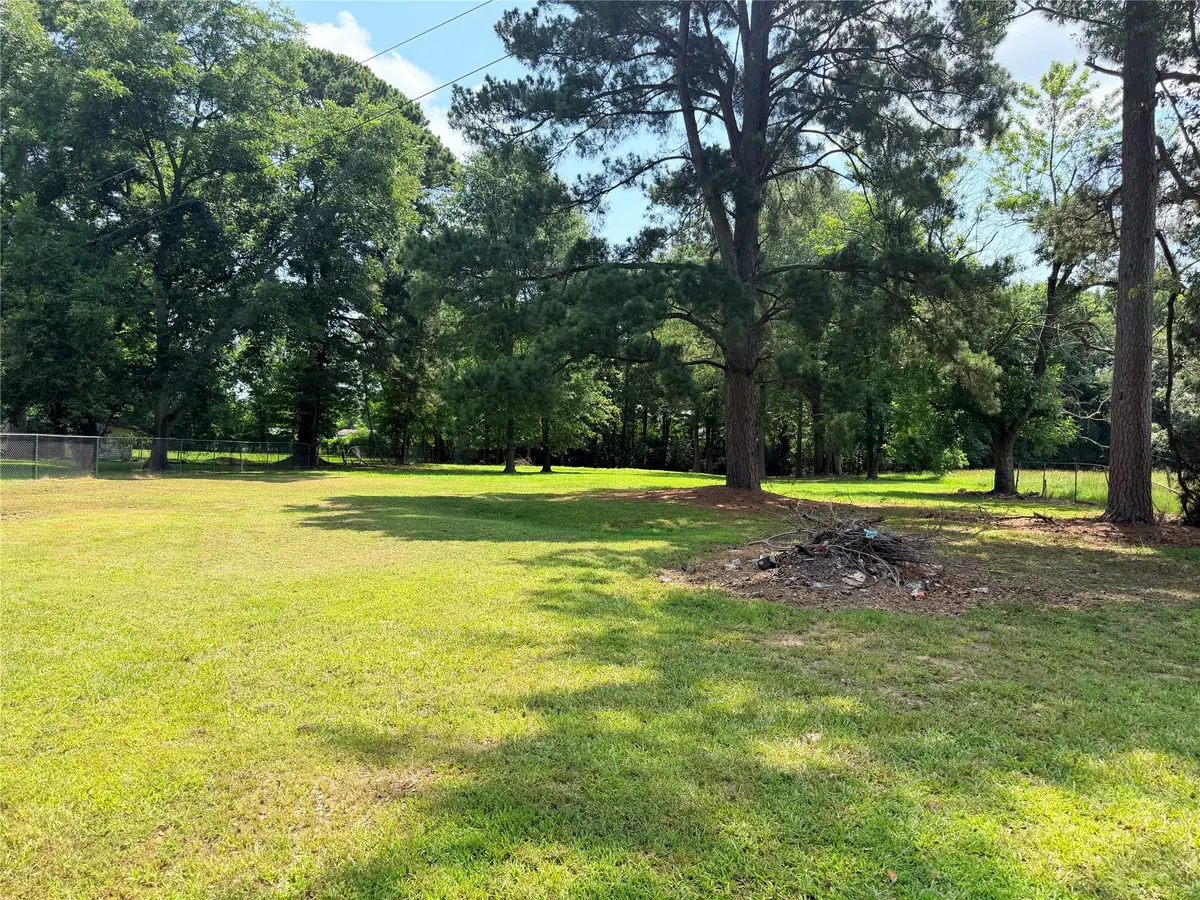 318 Elm Street, Springhill, LA 71075 - #1