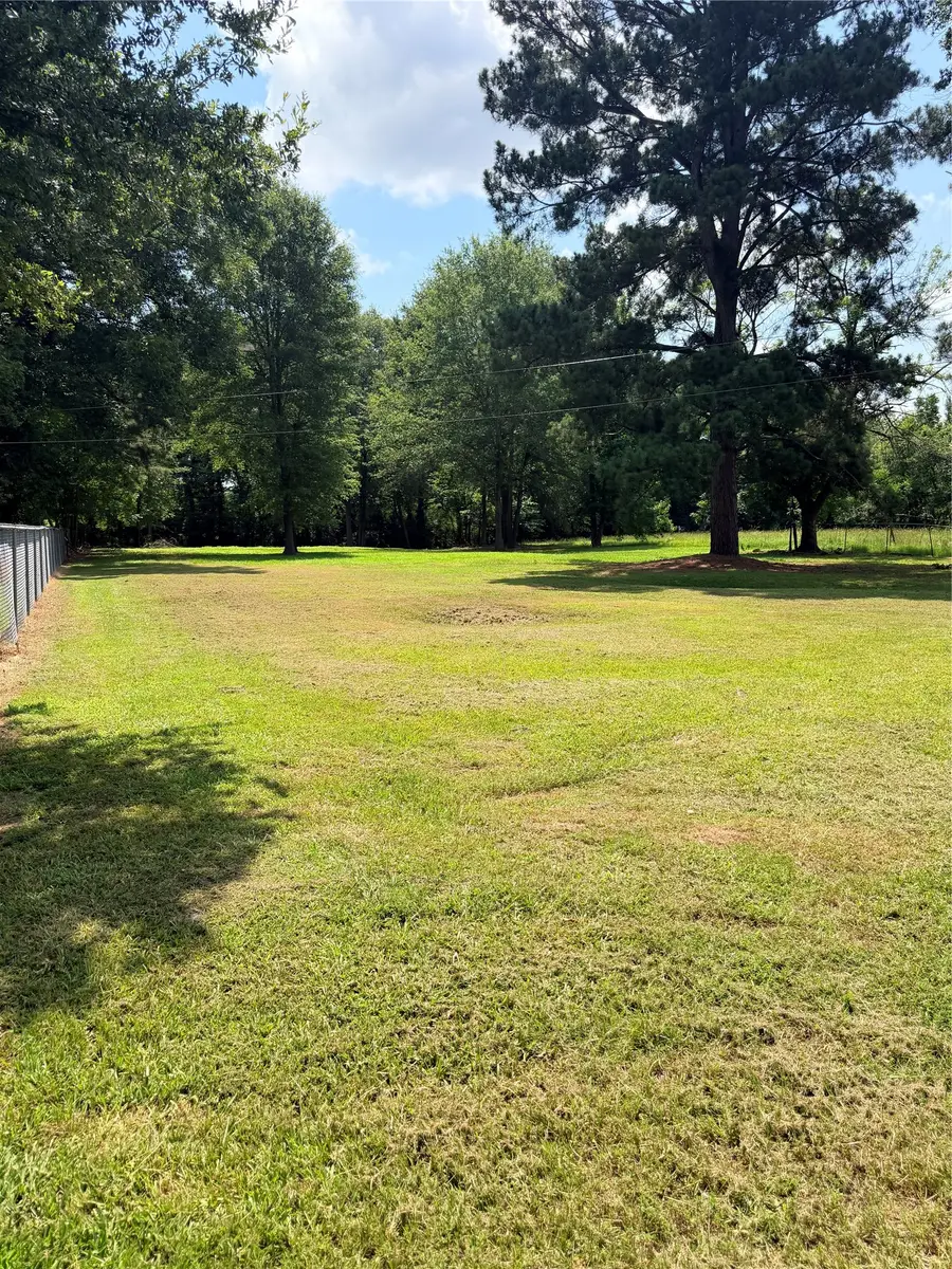 318 Elm Street, Springhill, LA 71075 - #3