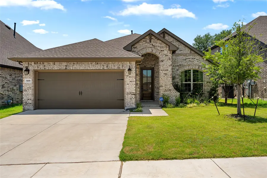 8608 Spindletop Drive, Fort Worth, TX 76120 - #2