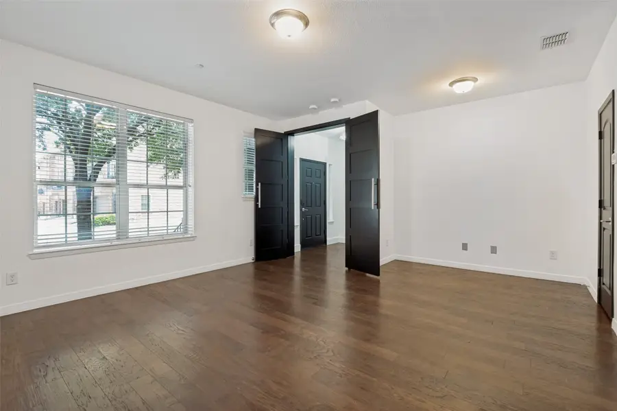 3906 Asbury Lane, Addison, TX 75001 - #3